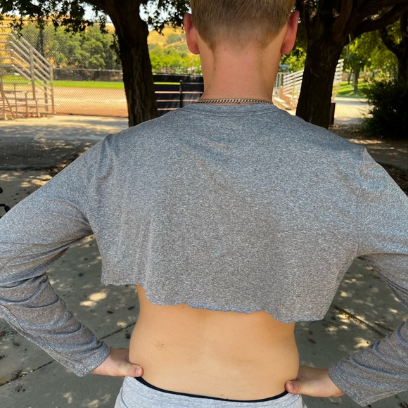 NIKE HALF SHIRT CROPPED CUT OFF BOTTOM FOOTBALL T CROP MEN DRI FIT WORKOUT SPORT - Picture 9 of 16